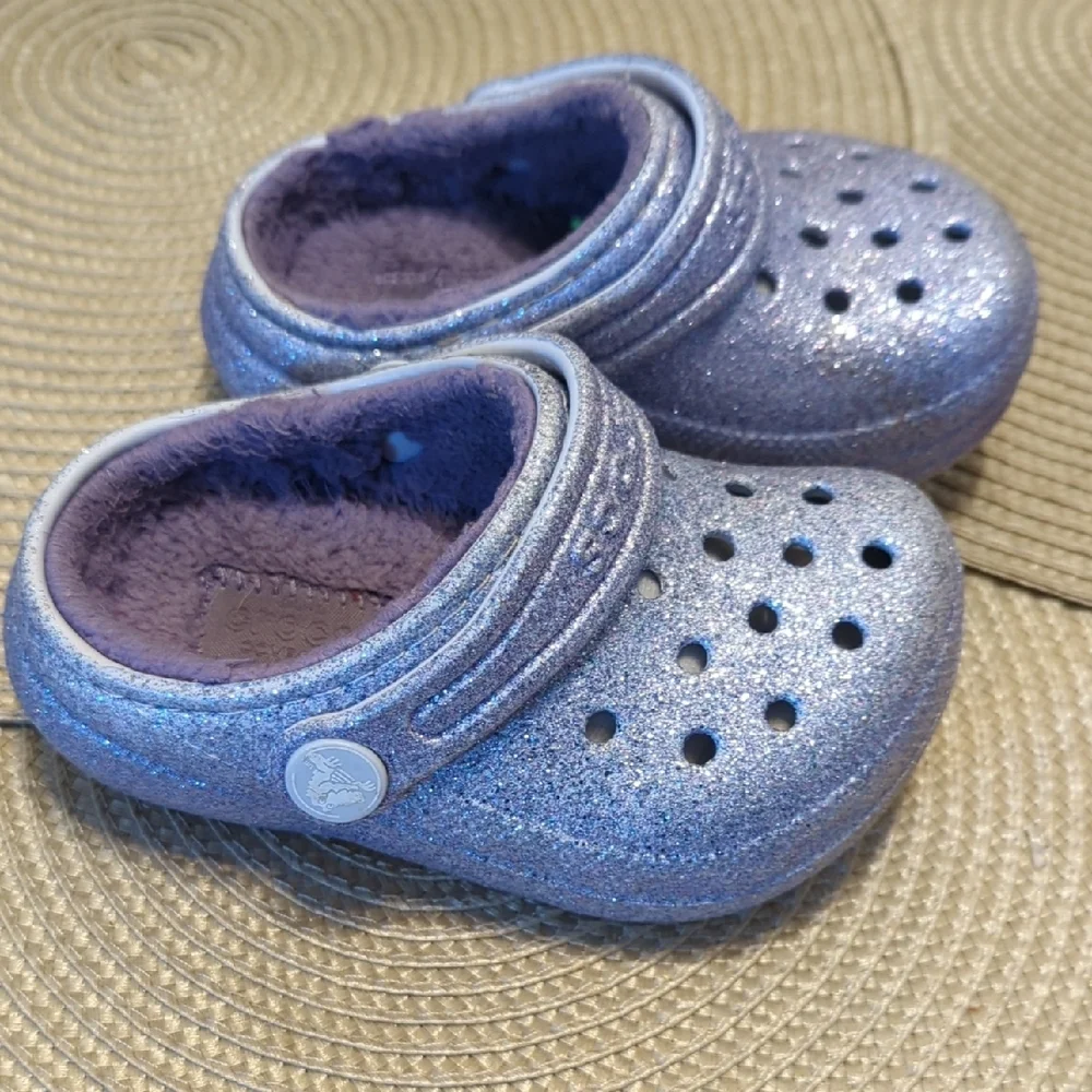 Kids Glitter Clogs - Purple